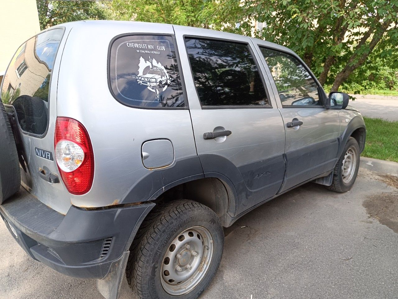 Chevrolet Niva: фото владельца