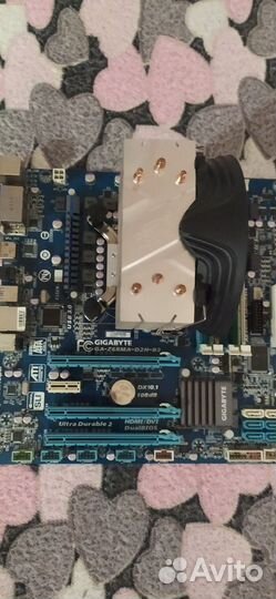 Материнская плата с процессором и памятью