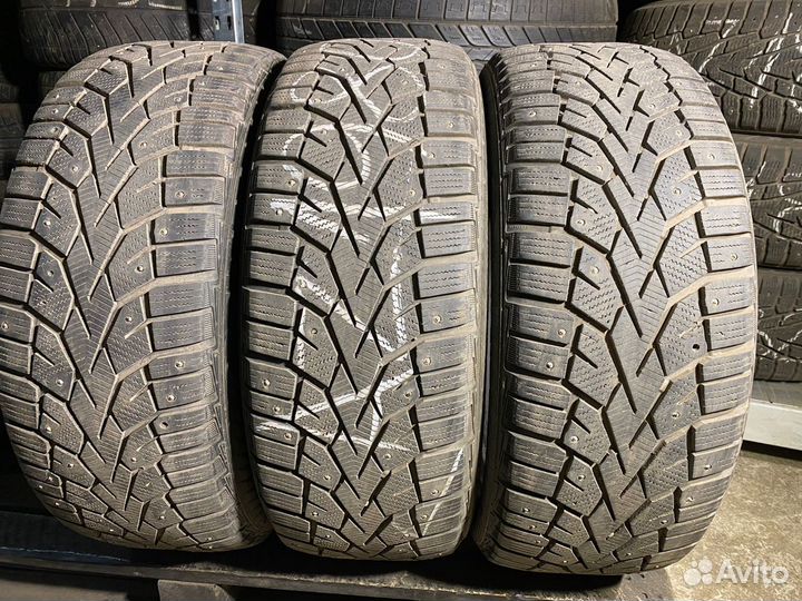 Gislaved NordFrost 100 215/55 R17 98T