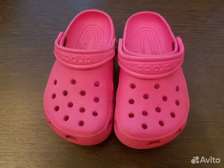 Crocs, купальник, халат