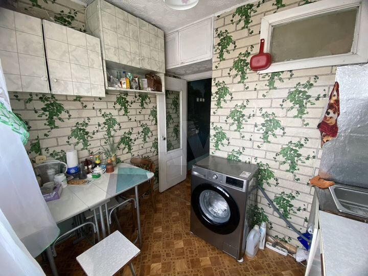 3-к. квартира, 56 м², 5/5 эт.