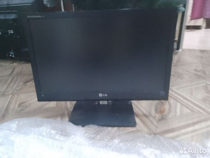 Монитор LG,детали для компьютера