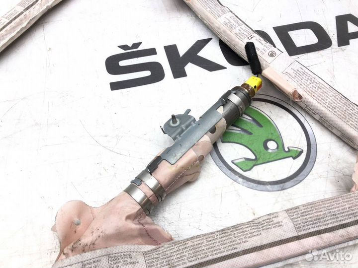 Подушка безопасности потолка шторка правая Skoda