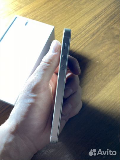 iPhone 5S, 32 ГБ