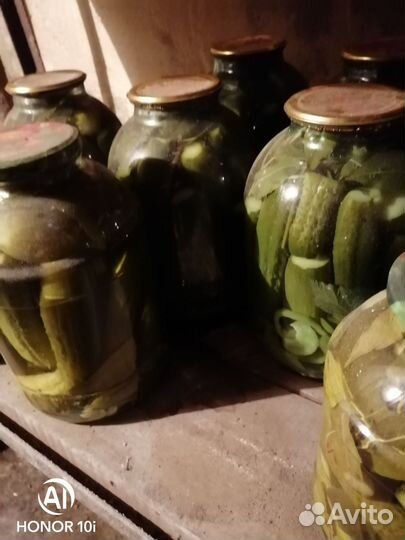 Маринованные огурцы