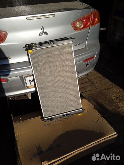 Радиатор кондиционера Лансер 10 мт 2л