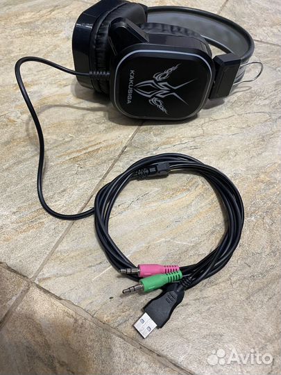 Проводные наушники