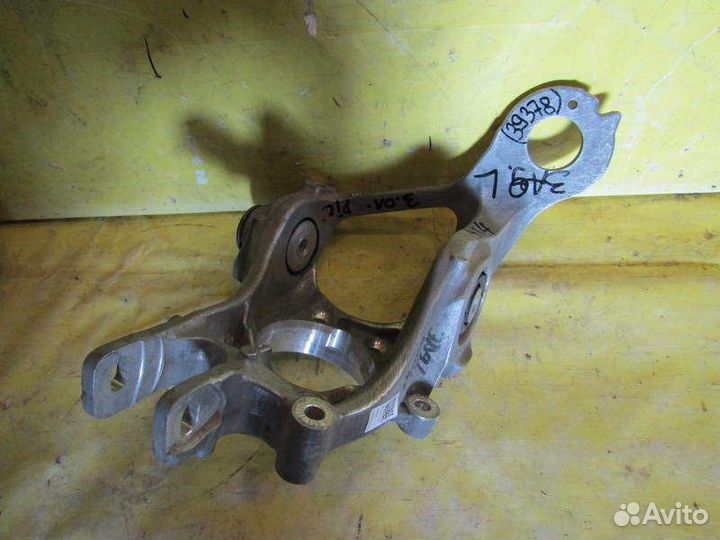 Цапфа задняя левая Audi Q5 05-16г 39378