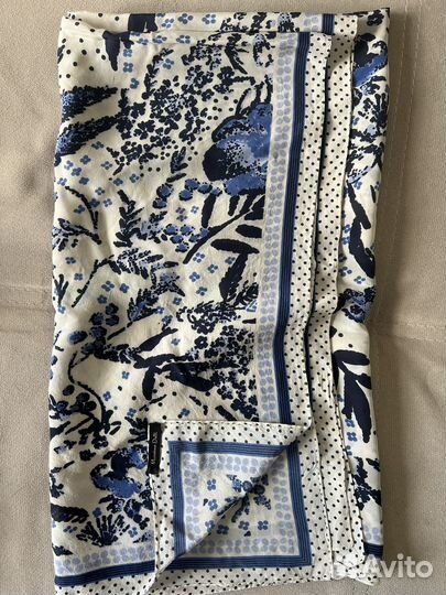 Женские шарфы и платки