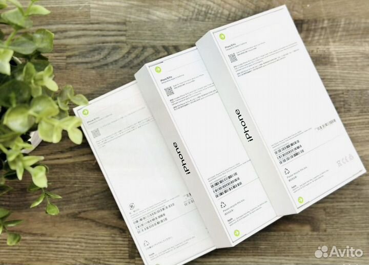 iPhone 16 Pro, 256 ГБ