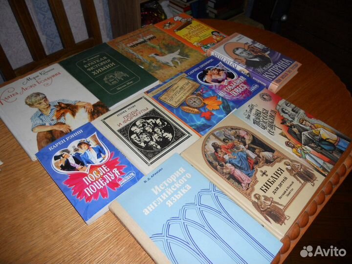 Малая советская энциклопедия 11томов, другие книги