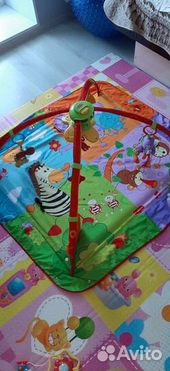 Развивающий музыкальный коврик TinyLove