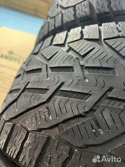 Kormoran Snow 235/45 R18 98V