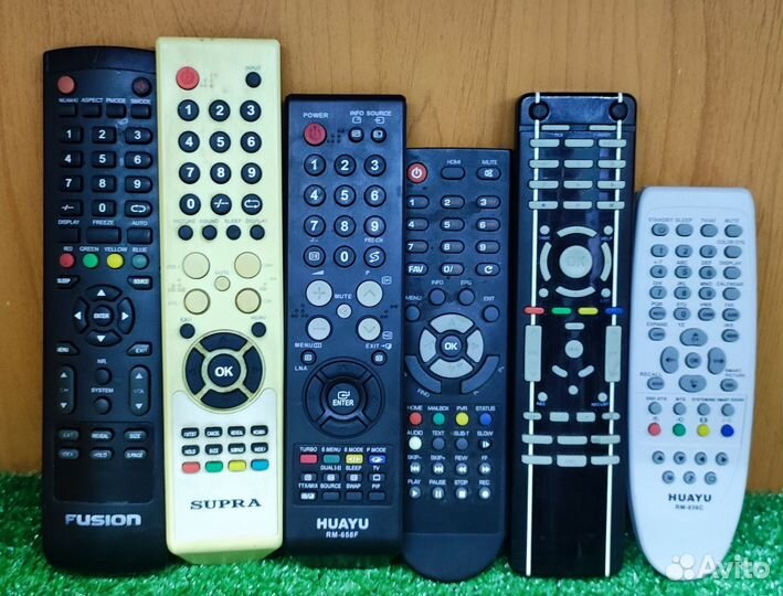 Пульт для телевизора, приставки, аккустики, пду