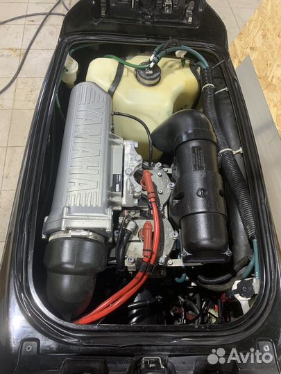 Ямаха Super Jet SJ 700