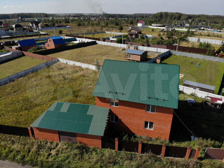 Дача 198 м² на участке 20 сот.