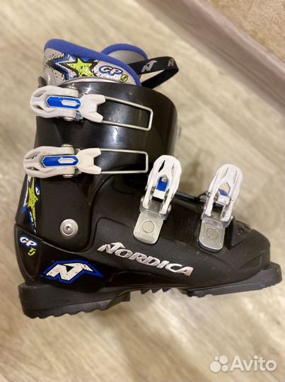 Горнолыжные ботинки