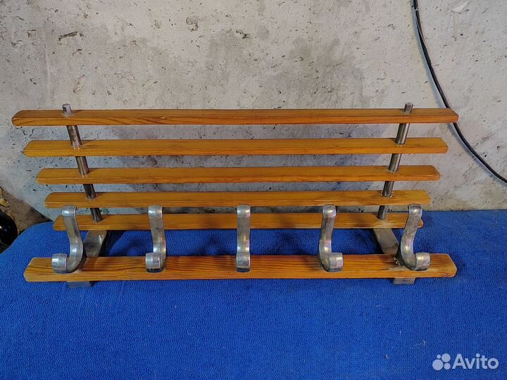 Вешалка для одежды