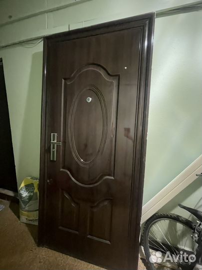 Дверь металлическая бу