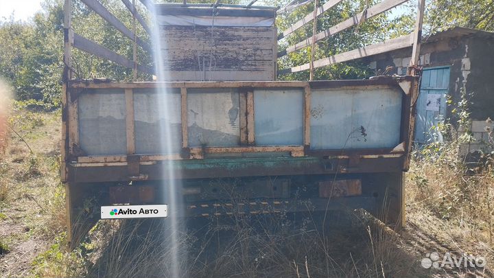 Mercedes-Benz 814, 1981