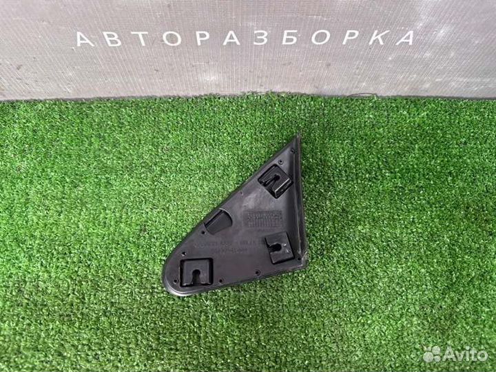 Накладка крыла треугольник правая Kia Rio 3 Ub