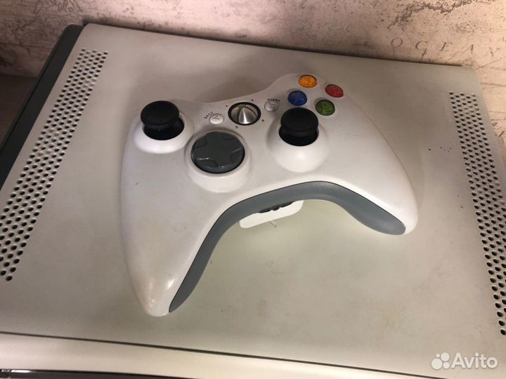 XBox 360 Freebooth 120gb + 30игр