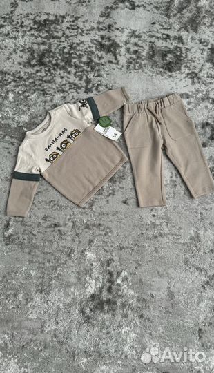 Костюм детский фирма C&A 80