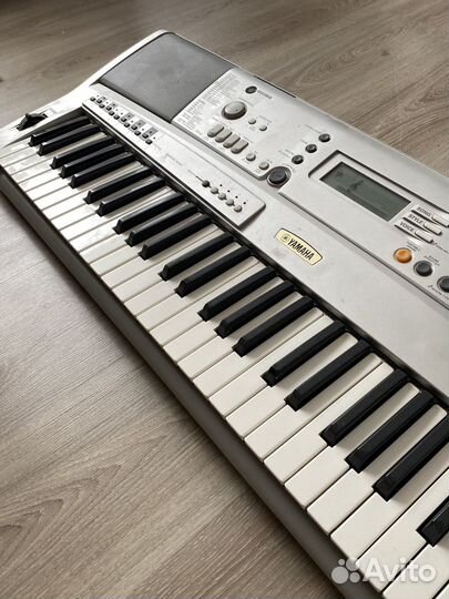 Синтезатор yamaha PSR A300