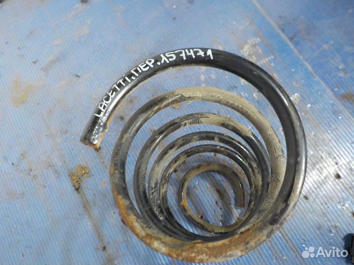 Пружина передняя Chevrolet Lacetti