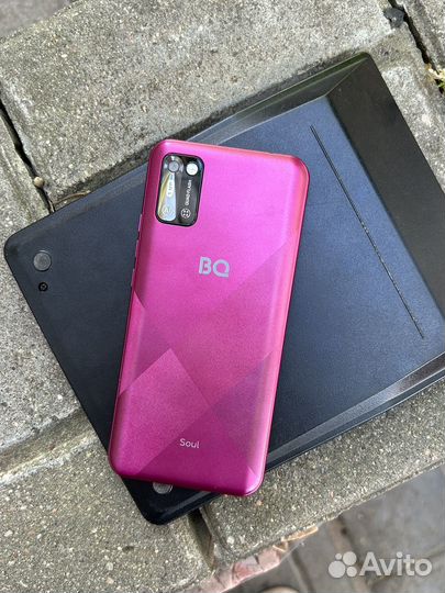 Телефон BQ soul