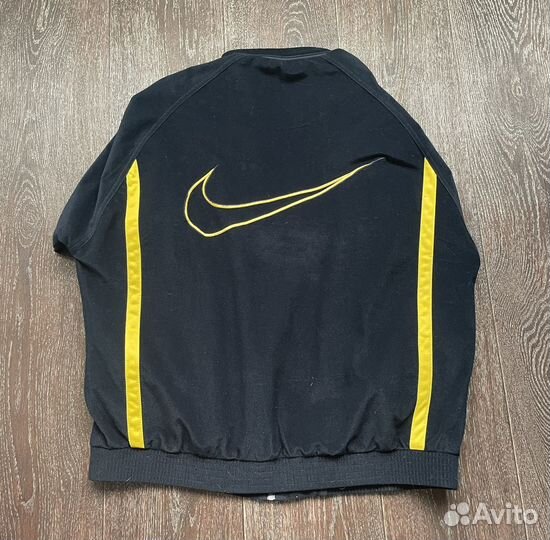 Вельветовая виноажная олимпийка Nike