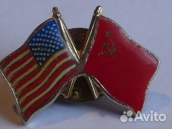 Значок к совместному полету Союз- Аполлон