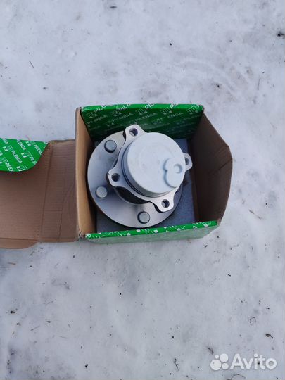 Ступица задняя mazda 3 бк