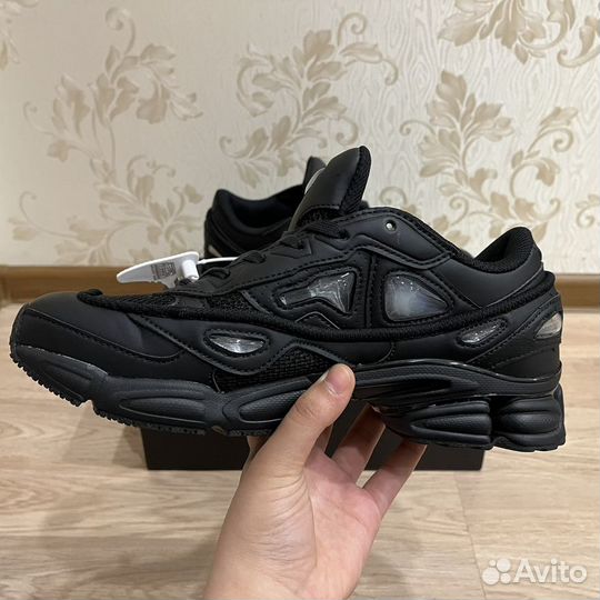 Кроссовки Adidas raf simons ozweego 3 bunny