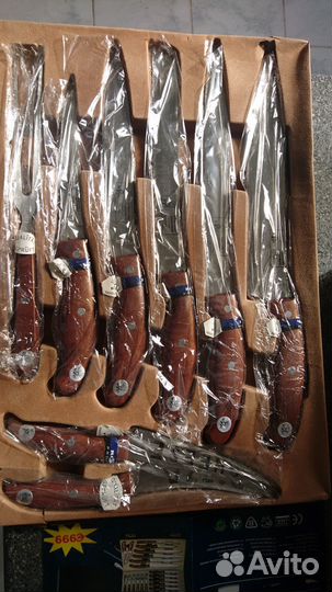 Набор ножей и кухонных принадлежностеей Royal