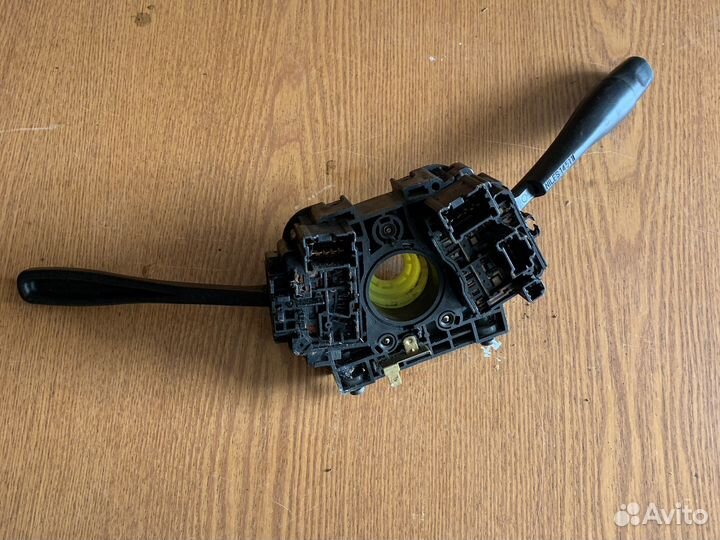 Подрулевой переключатель Nissan Almera N15