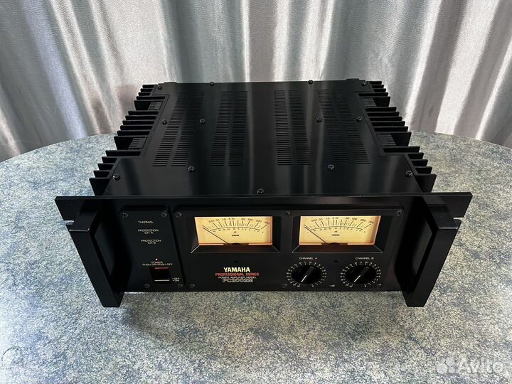 Усилитель Yamaha PC2002M