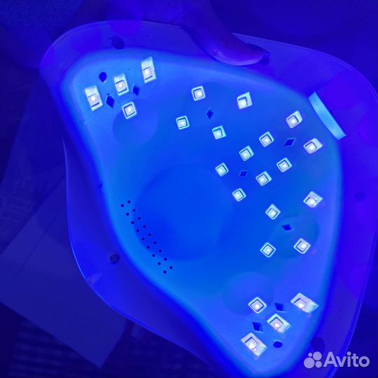 Лампа для ногтей uvled