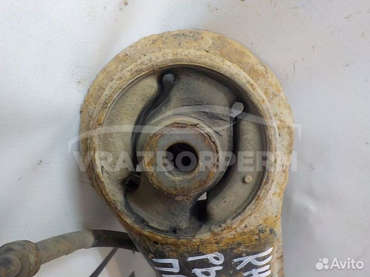 Рычаг задний продольный правый Mitsubishi Carisma