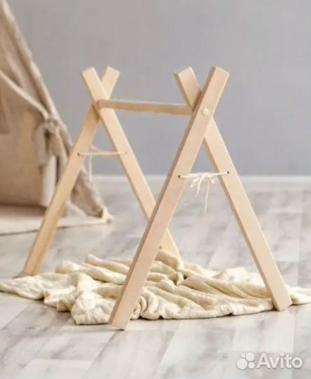 Тренажёр Монтессори (Стойка для игрушек/Мобиль)