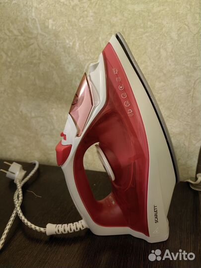 Утюг scarlett