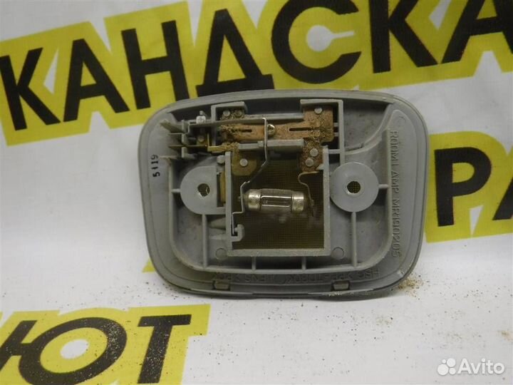 Плафон салонный Mitsubishi Outlander XL (CW) 2006