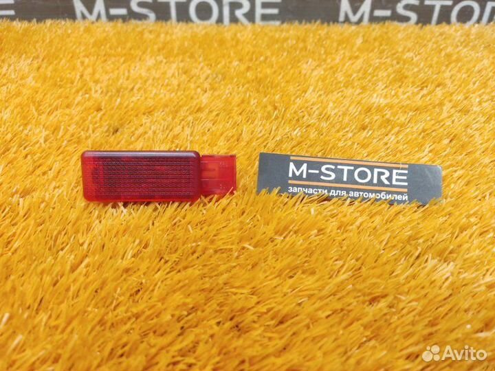 Плафон освещения Volkswagen Touareg 7L AXQ 2003