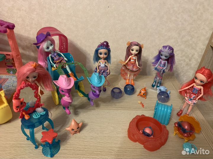 Enchantimals б/у состояние новых