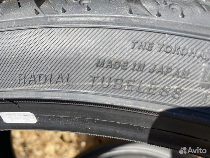 Yokohama Parada Spec-X 235/35 R20 92W