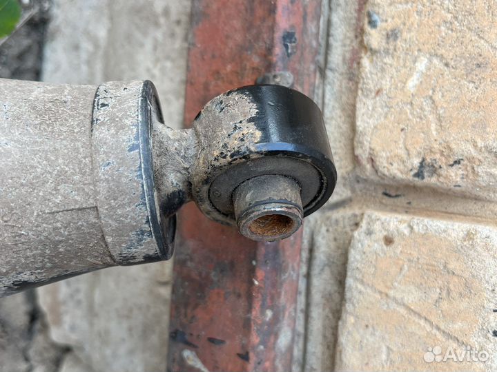 Задняя стойка оригинал киа рио 3