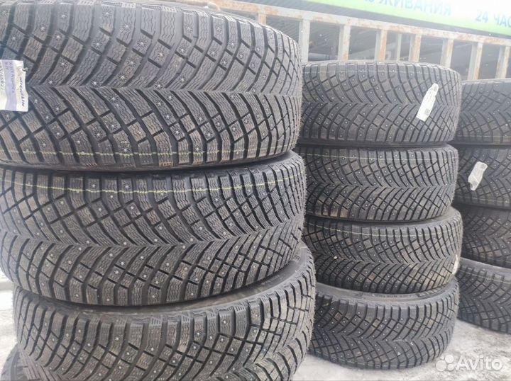 Michelin X-Ice North 4 255/35 R21 98H