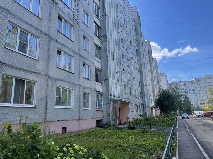 2-к. квартира, 56 м², 2/9 эт.