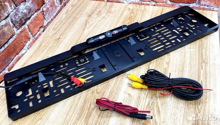 Рамка для номера с камерой