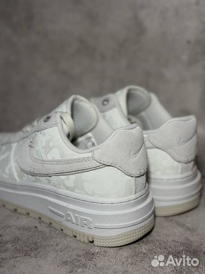 Кроссовки Nike Air Force 1 Luxe Summit White Sneak